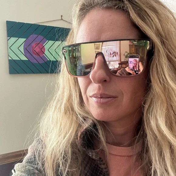 Quiksilver Sunglasses with Pink and Green Lenses - Picture 7 of 7